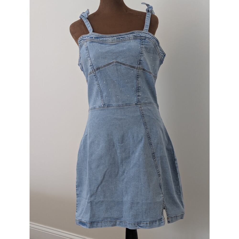 NWT Bebe Denim Embellished Rhinestone Western Mini Dress Tie Up Split Hem Sz M - Picture 2 of 9